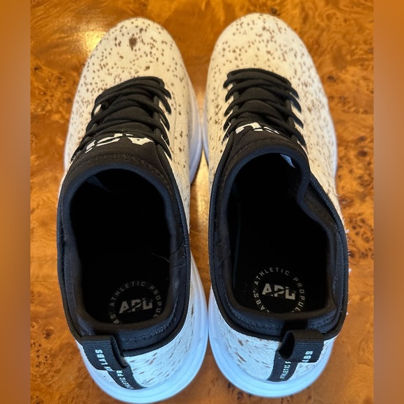APL Techloom Phantom Calf Hair Sneakers Men’s Size 10 - Picture 2 of 5